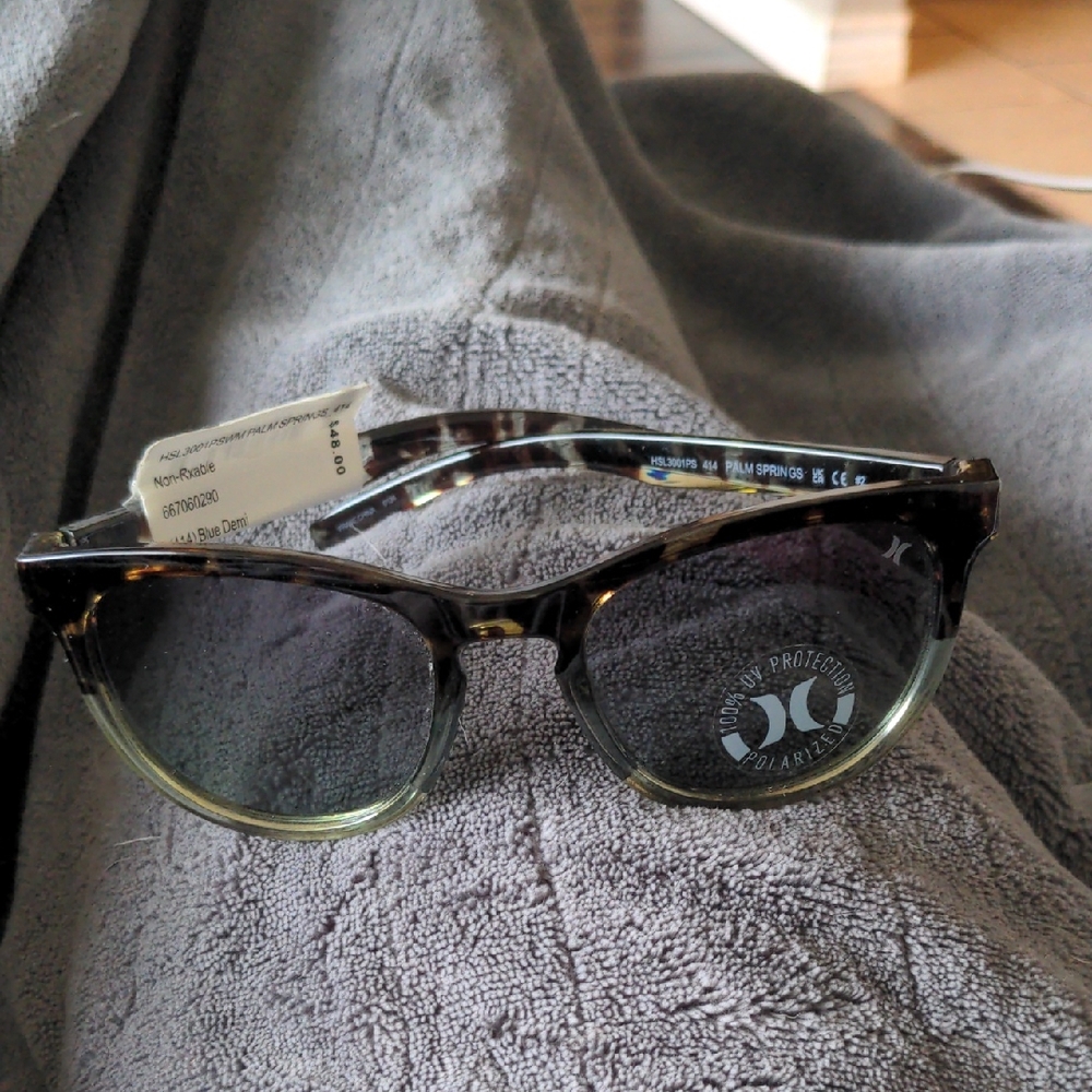 Hurley Black and Gray Sunglasses